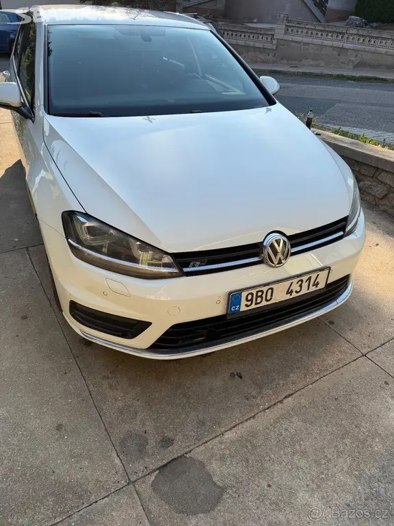 Volkswagen Golf 2,0 VII R-Line