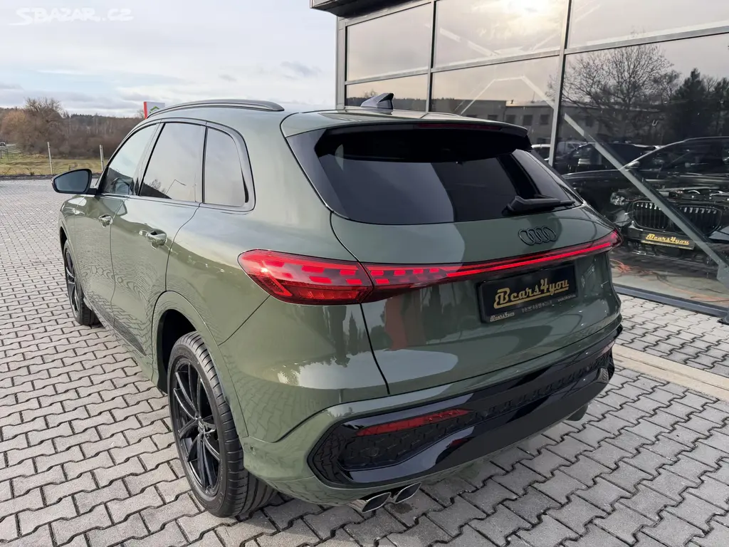 Audi Q5, TDI 150kW 4X4 S-LINE R20 3D!!! - fotka 6