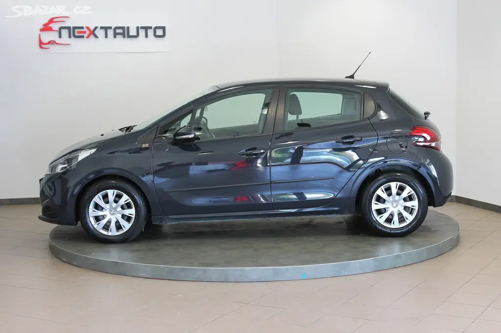 Peugeot 208, 1.5BlueHDi 75kW,KLIMA 1.MAJ.ČR - fotka 2