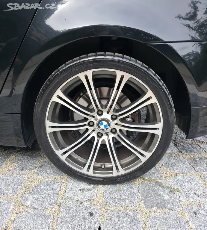 BMW E60 - fotka 4