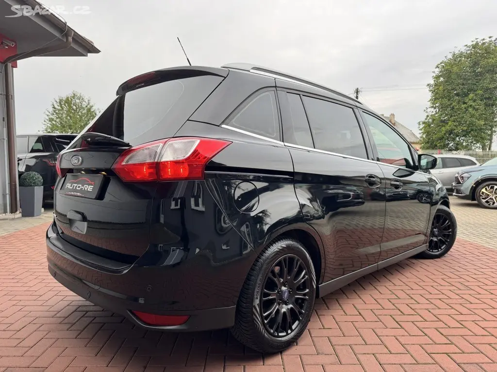 Ford Grand C-MAX, 1.6i Ti-VCT Navi Digi Klima - fotka 2