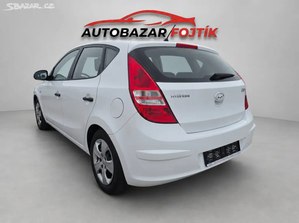 Hyundai i30, 1.4 CVVT 80KW klima - fotka 5