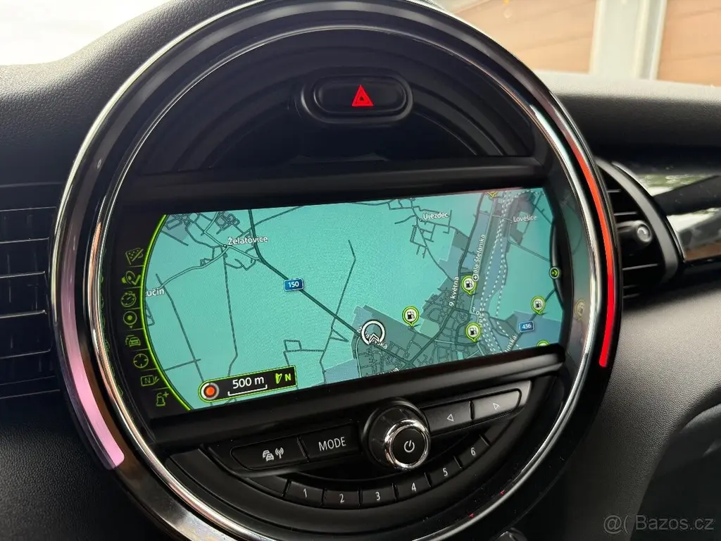 Mini Cooper 1,5 - fotka 6