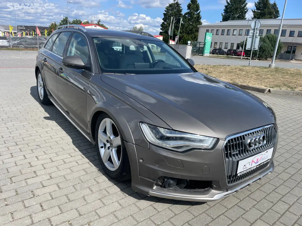 AUDI A6 ALLROAD 3,0TDI PANO RADAR MATRIX 2012 - fotka 6
