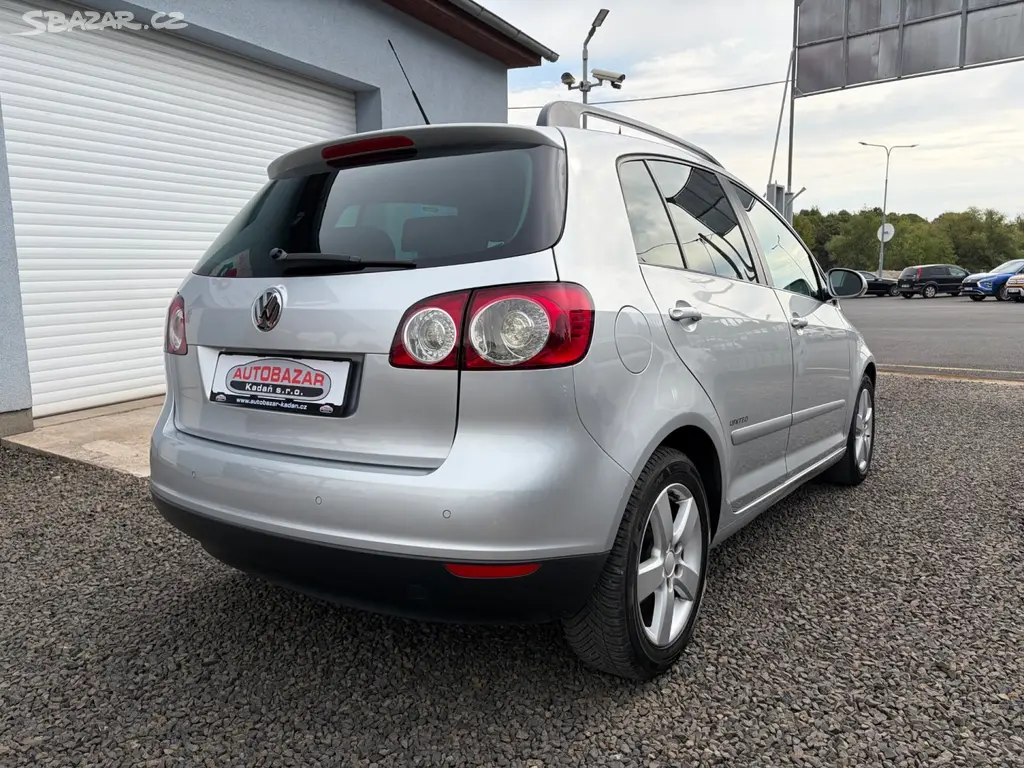 Volkswagen Golf Plus, 1,6 75kW, VÝBAVA - fotka 6