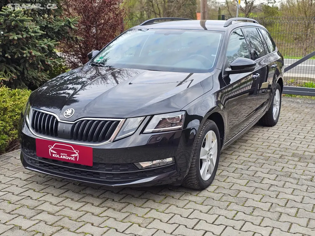 Škoda Octavia III 1.6 TDi DSG 85 kW [telefon skryt] km
