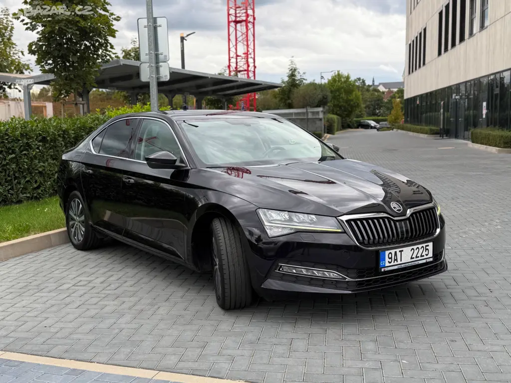 Škoda Superb 2.0 TDi 110 kW/2023/DSG/DPH - fotka 6