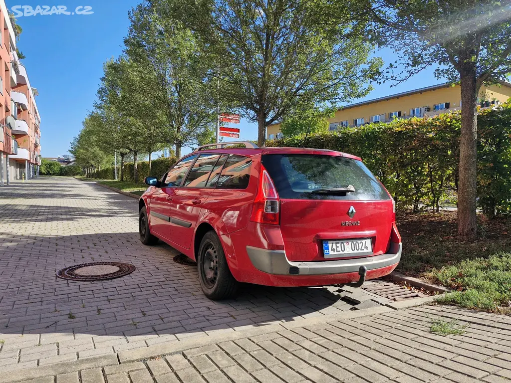 Renault Megane 2 grandtour 1.6 16V - fotka 5