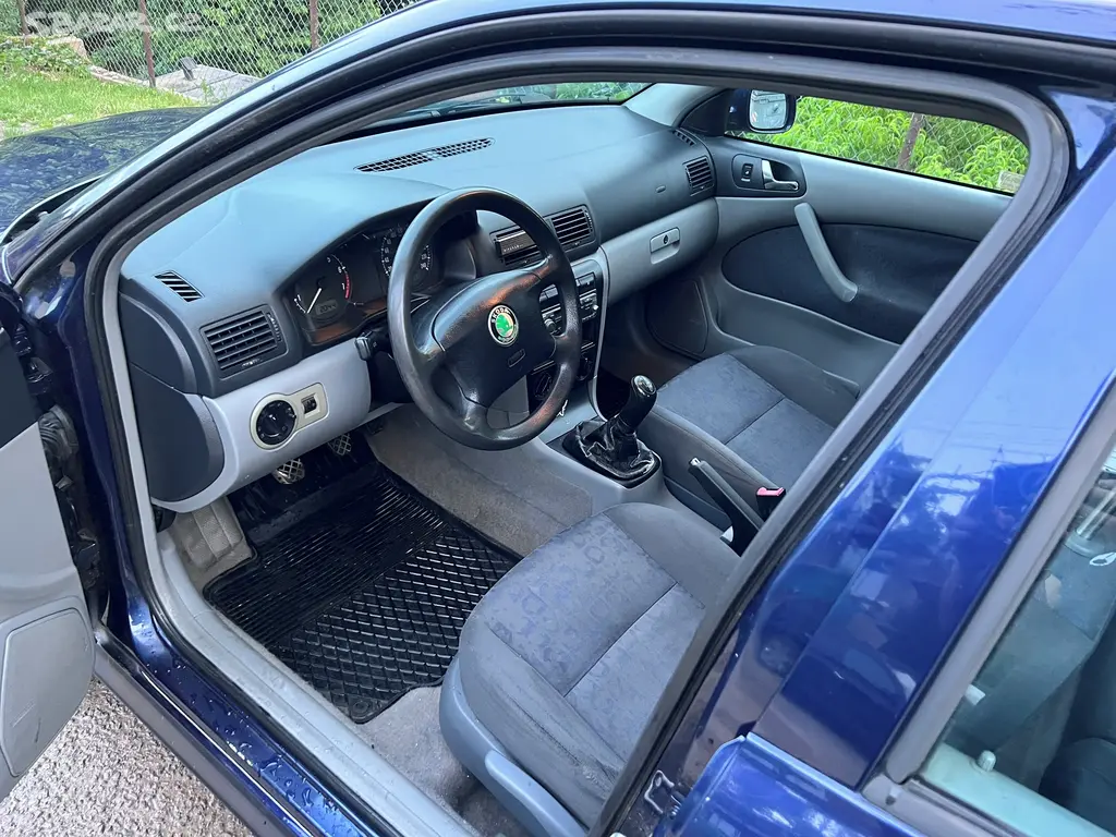 Škoda Octavia 1.6 74kw - fotka 2