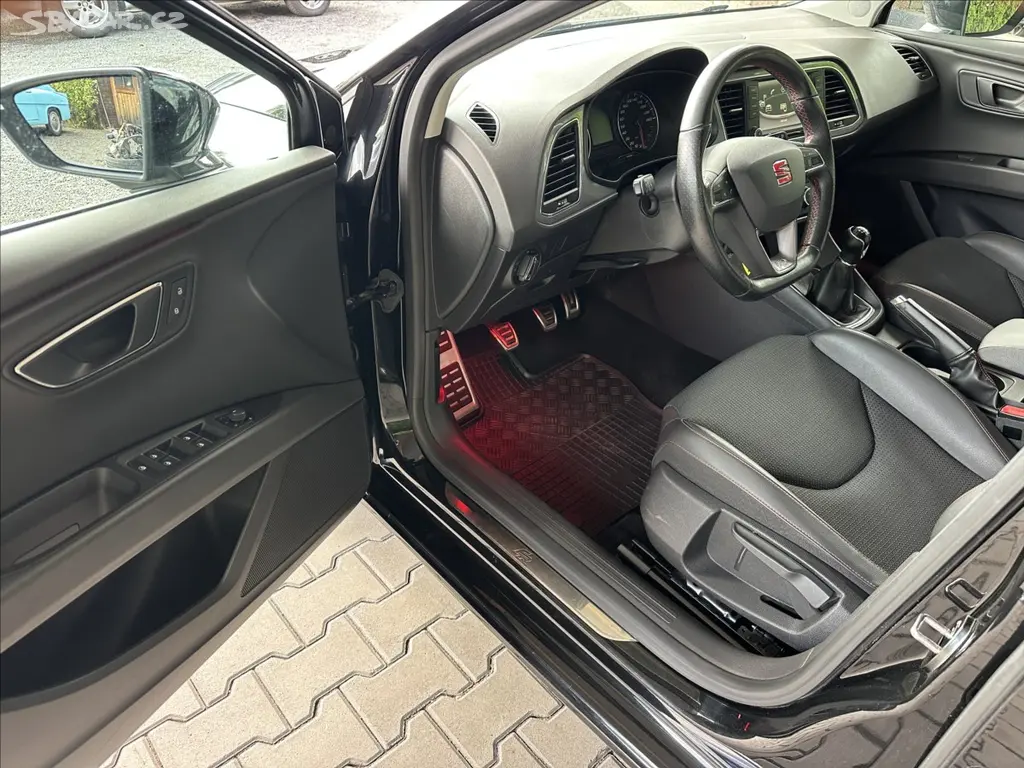 Seat Leon, 2,0 2.0 TDI 110kW FR FULL LED - fotka 5