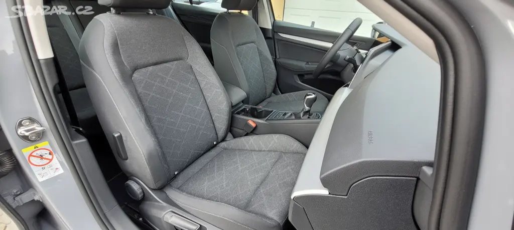 VW Golf 8 1,5TSi 96kW benzín "Life" FuLLeD - fotka 6