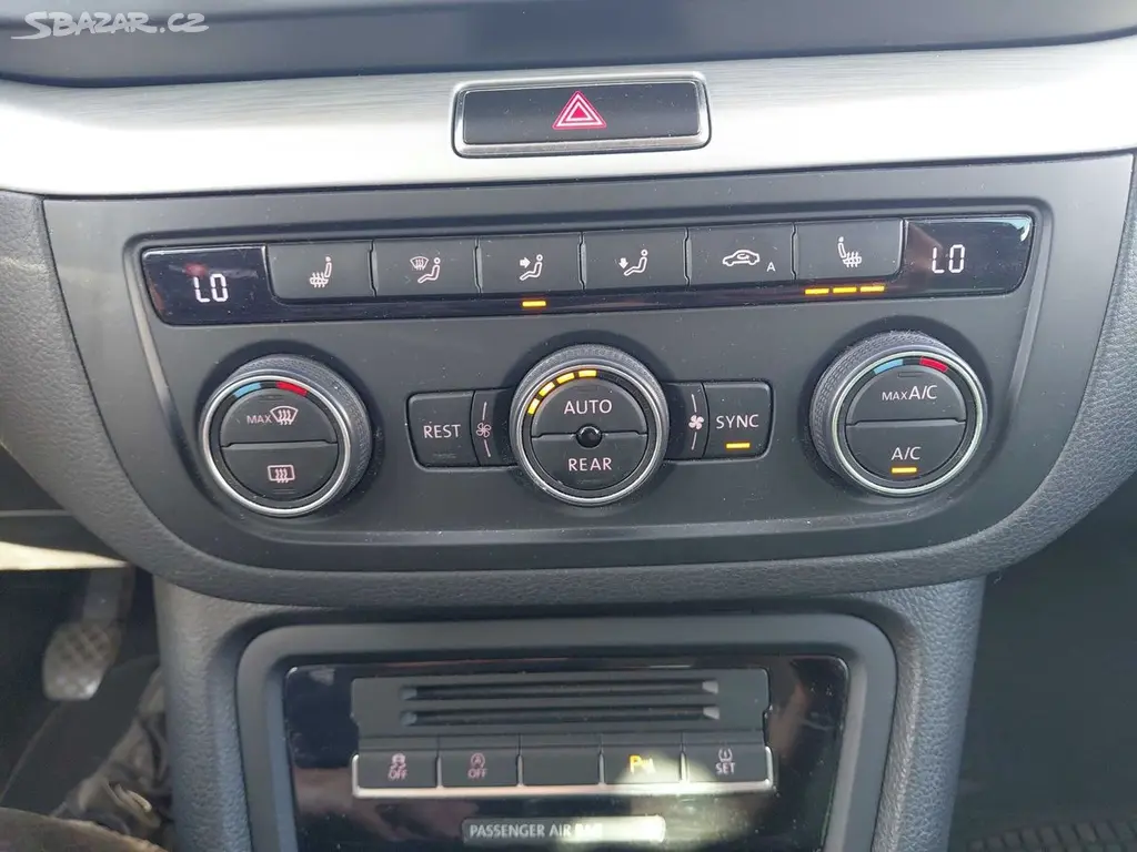 Volkswagen Sharan, 2.0Tdi110KW 7-MÍST 171tkm 2018 - fotka 3