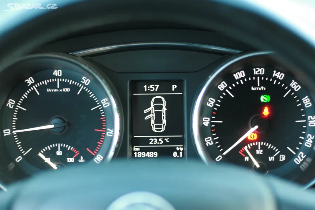 Škoda Superb 2 ČR 189t.km Euro5 bez koroze Elegan+ - fotka 3