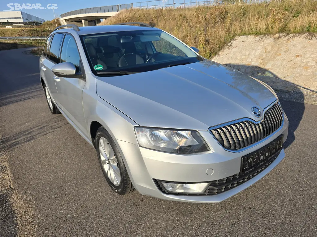 Škoda OCTAVIE III DSG com 2.0 TDI 110 kw,rv06/2016 - fotka 2