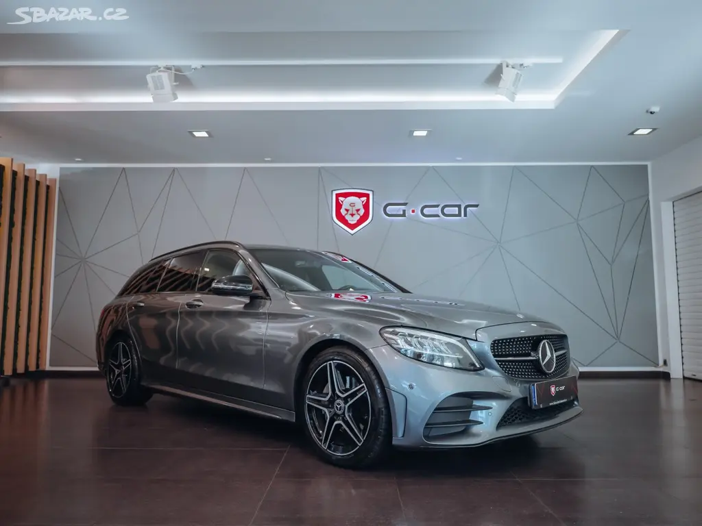 Mercedes-Benz Třídy C, C 220 CDI AMG
