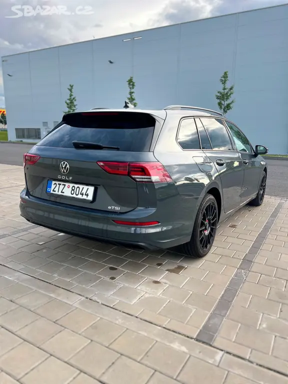 VW Golf Variant 1.5 eTSi 96kW DSG 6/2024 VW Golf 8 - fotka 3