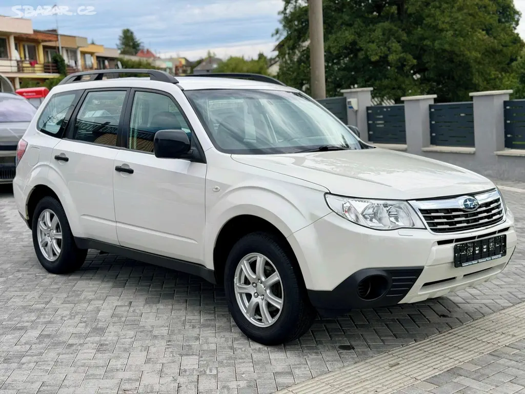 Subaru Forester 2.0i AWD 4x4 rok 2010 jen 185tkm