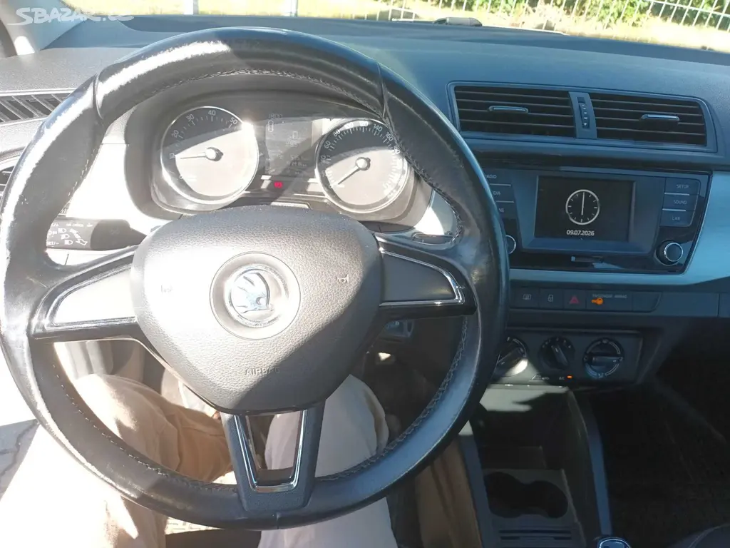 Škoda Fabia, 1.2 TSI, Klima, Tempomat - fotka 3