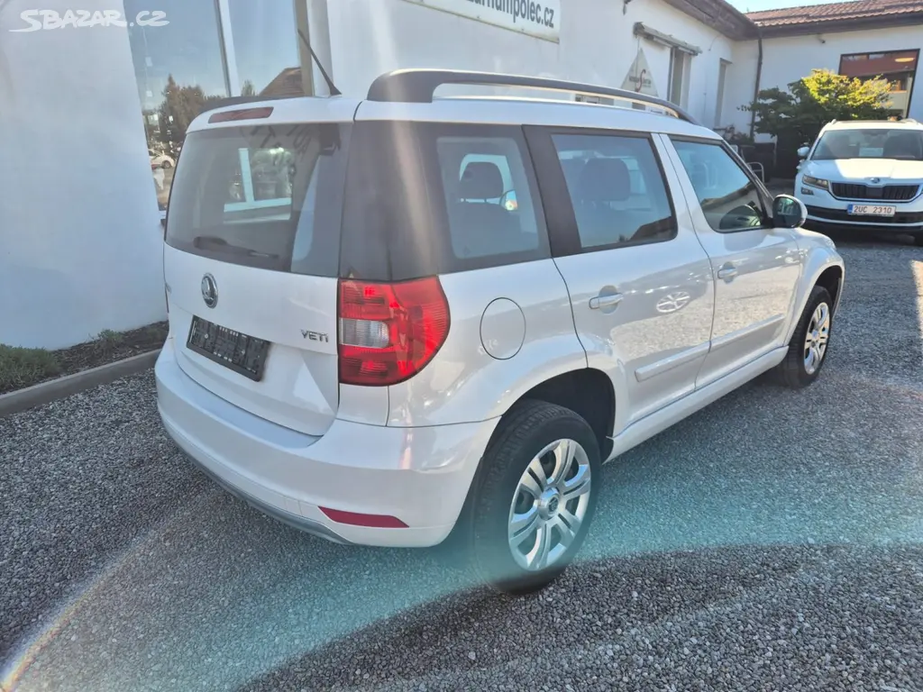 Škoda Yeti, 1.6 TDI DSG TOP STAV - fotka 4