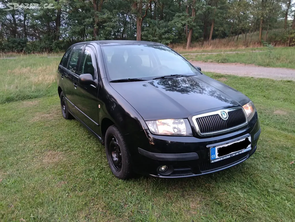 Prodám Škoda fabia 12 KW 47 s tažným R.V.2006 - fotka 3