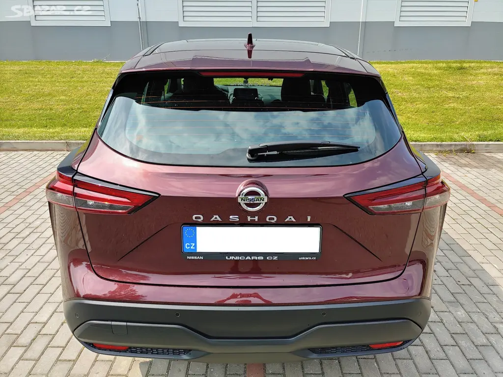 Nissan Qashqai 1.3 - fotka 4