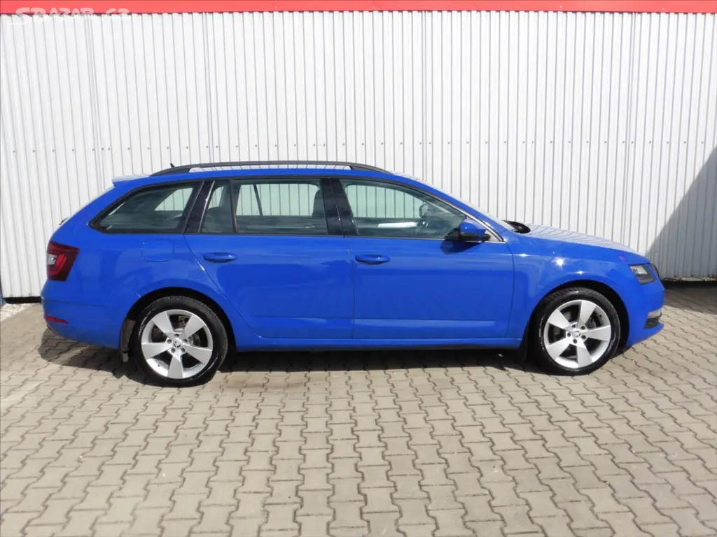 Škoda Octavia, 2,0 III Combi 2,0 TDI Navi, Le - fotka 4