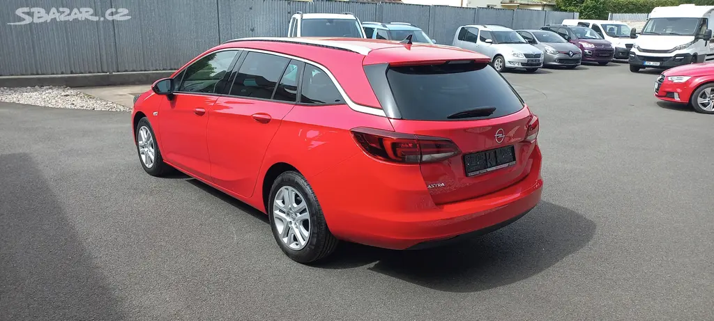 Opel Astra K , 1.2 T 96kw 67446 km Tažné zař. - fotka 4