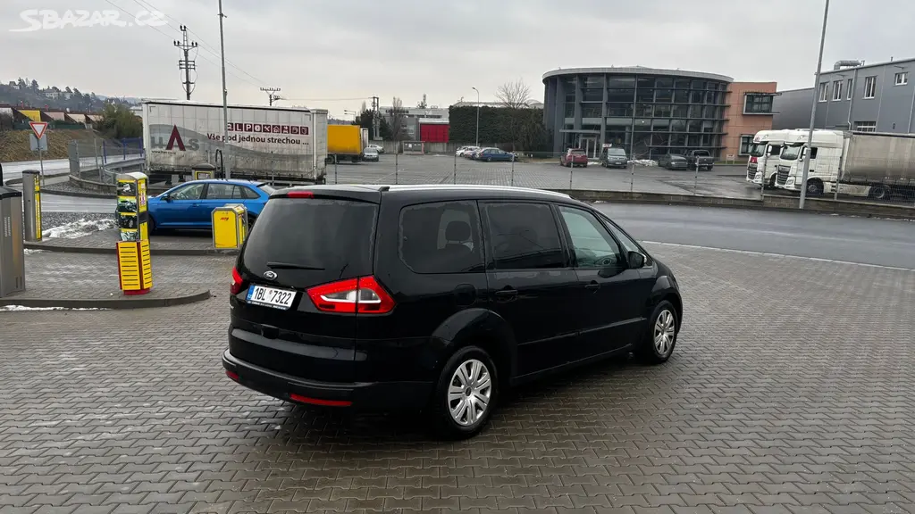 Ford Galaxy 2,0, 103 kW - fotka 6