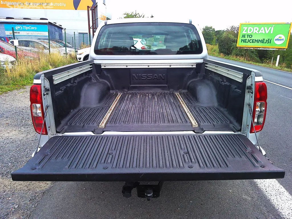 Nissan Navara, 2.5 DCi, 126 kW,klima,nová STK - fotka 5