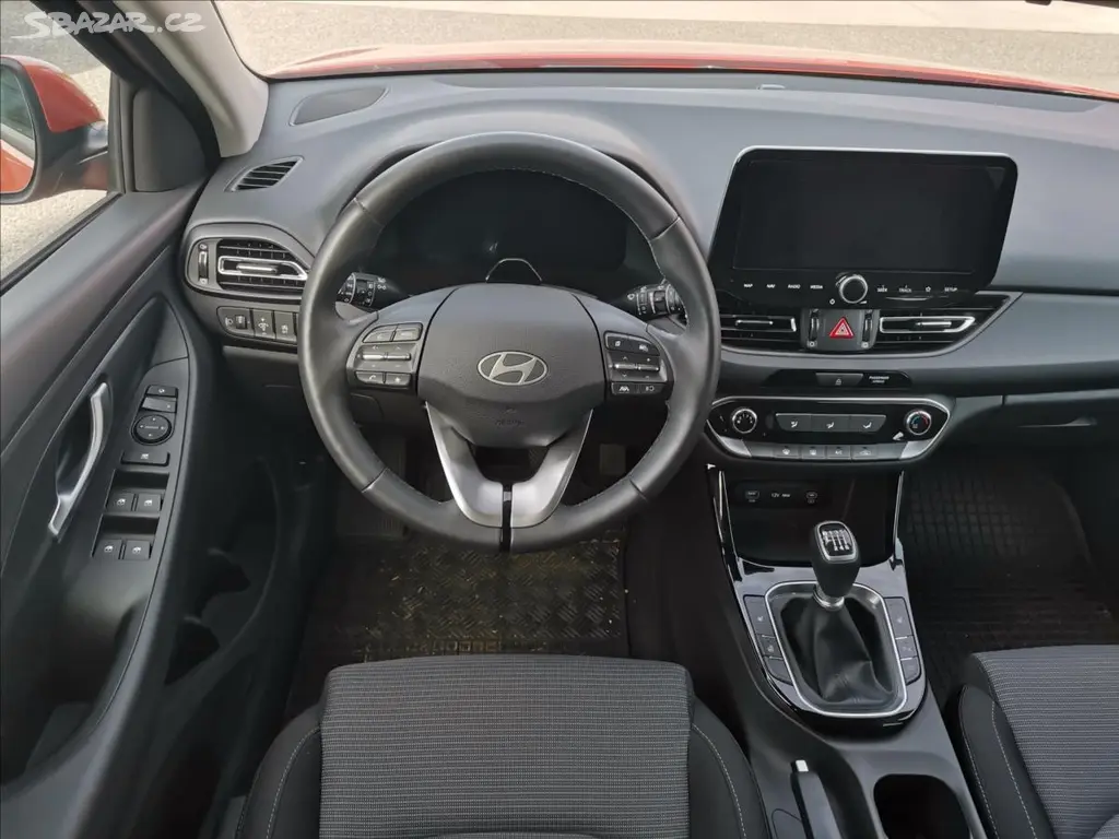 Hyundai i30, 1,0 T-GDI Smart - fotka 6