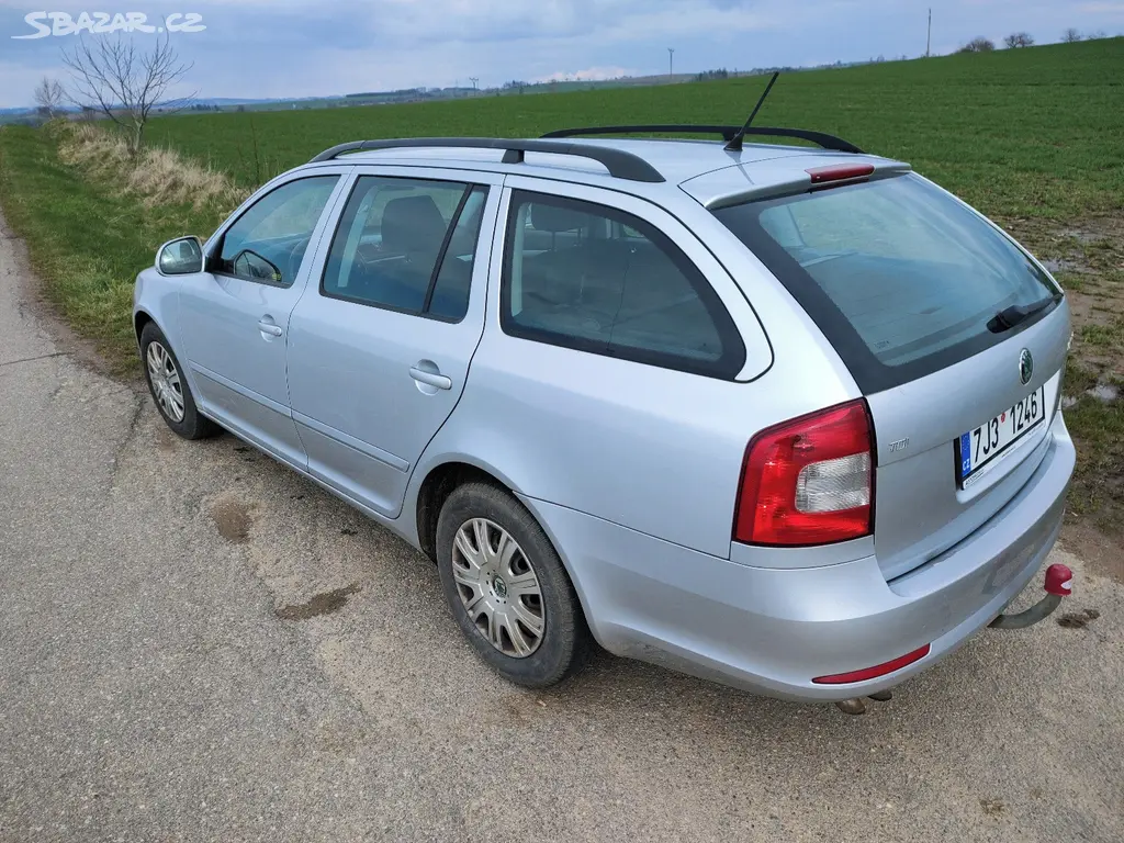 Škoda octavia 2 face 1,9 tdi 77 kw - fotka 3