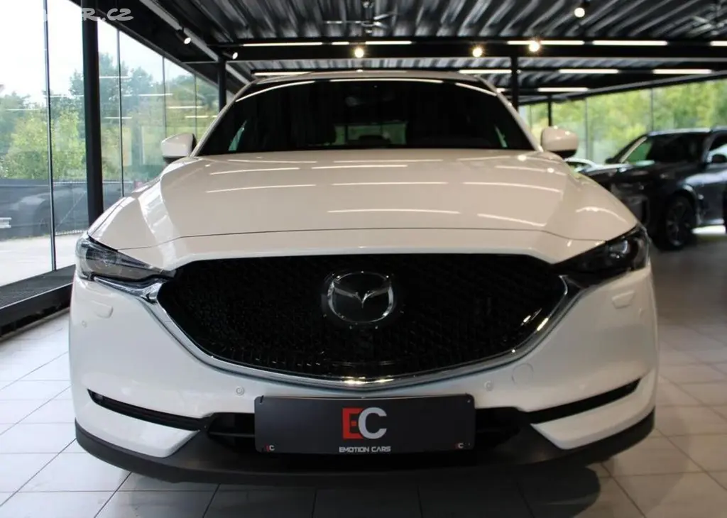 Mazda CX-5 AWD Takumi Plus ACC/360°/Pano benzín - fotka 2