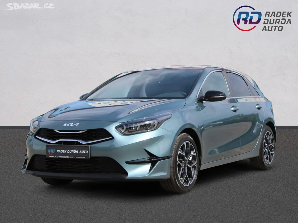 Kia Ceed 1,5 TGDI 1MAJ,ZÁRUKA,EDICE 30,2025