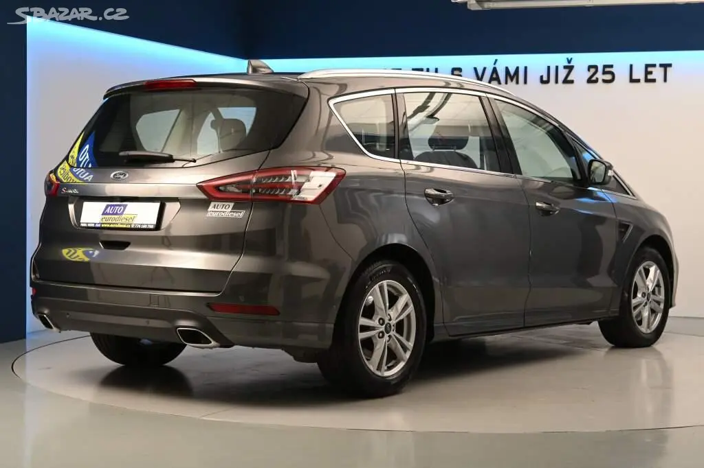 Ford S-MAX, 2.0 140 KW LED SONY ACC Tažné - fotka 5