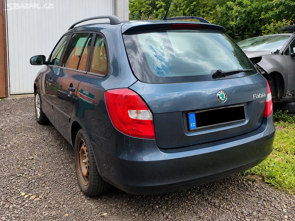 Škoda Fabia combi - fotka 3