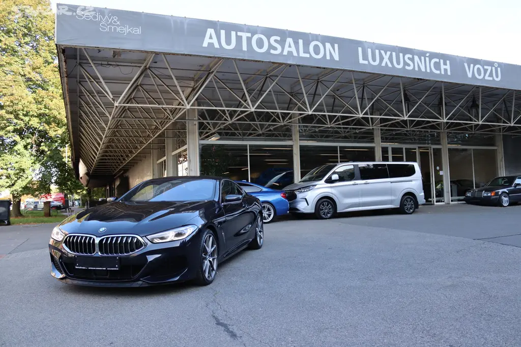 BMW Řada 8, BMW M850i xDrive Coupe - fotka 2