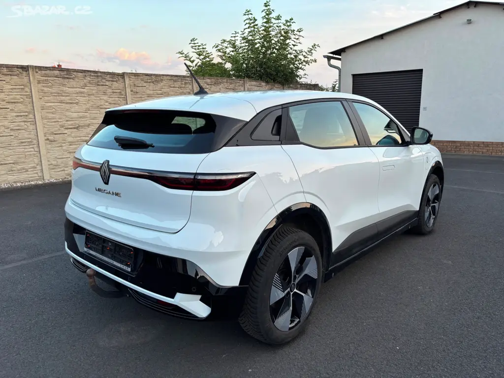 RENAULT MEGANE E-TECH Electric rv.2022 - fotka 5