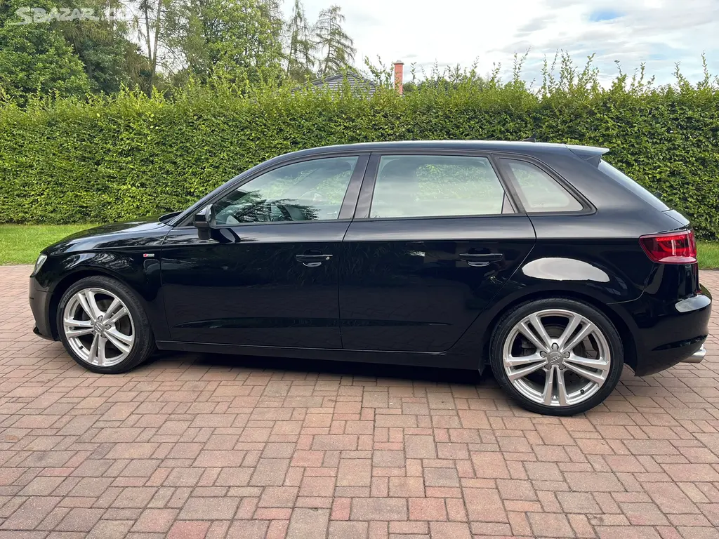 Audi A3 1.8 TFSI 132kW 2x S-line Xenon Navi - fotka 4