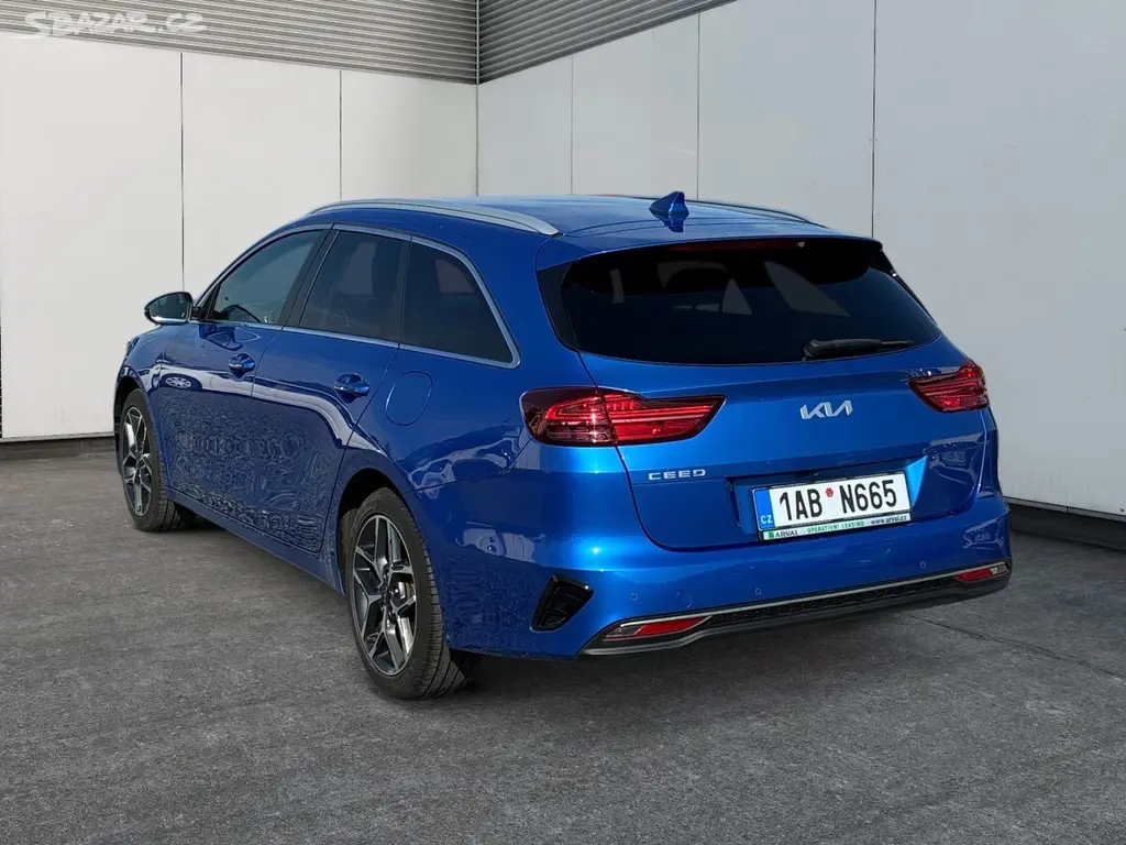 Kia Cee´d, TOP 1.5T-GDI 118kW CZ DPH - fotka 4