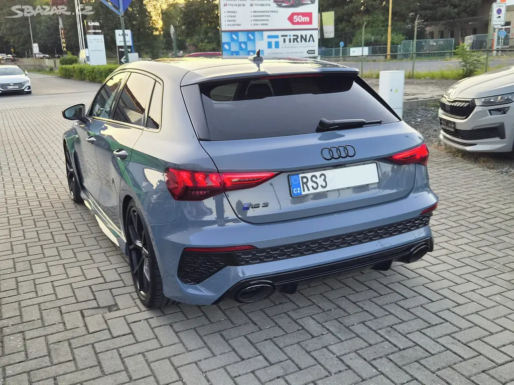 Audi RS3 DYNAMIC + V-MAX MATRIX B&O HUD KAMERA - fotka 2