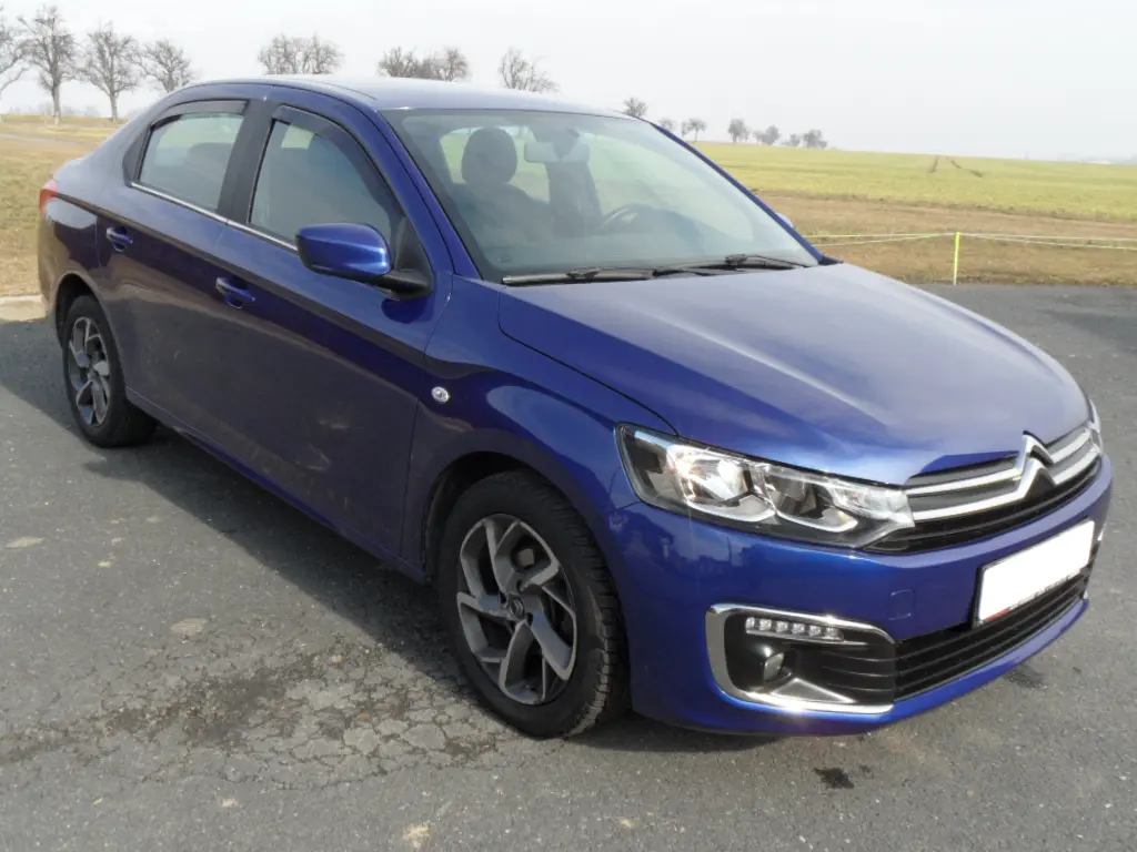 Citroen C-Elysee 1.2,zak. v ČR,1.maj.naj.68000km - fotka 3