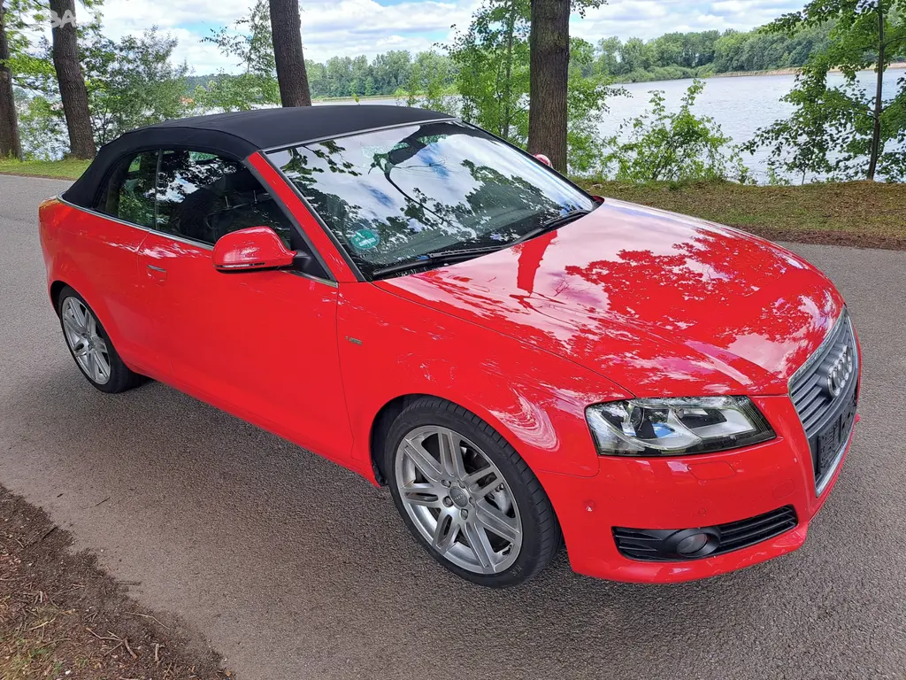 Audi A3 Cabrio 1.8 i, 118 KW, velmi pěkné !!