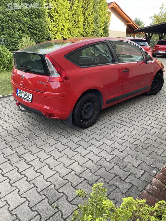 Citroën C4 1.4i 16v - fotka 5