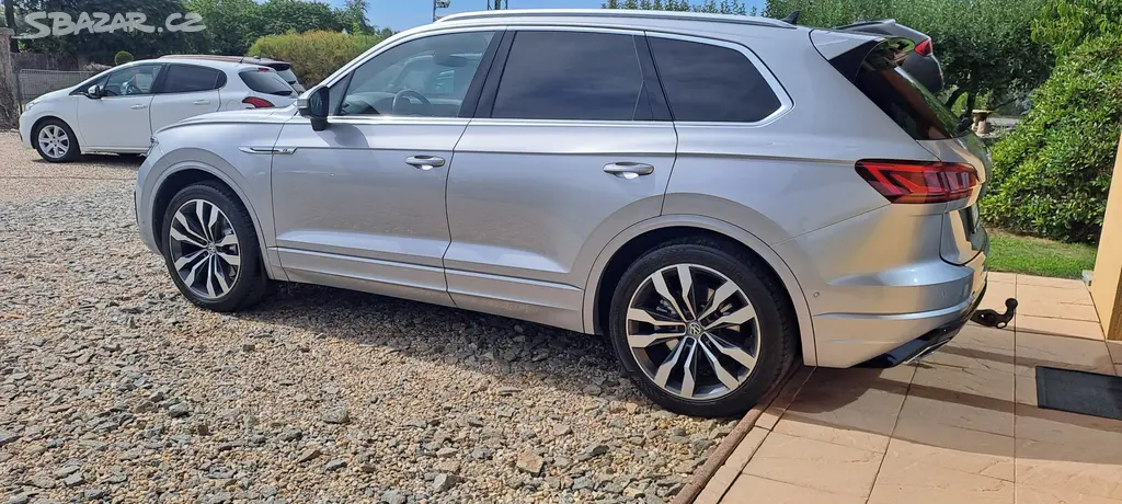 Volkswagen Touareg 3.0 TSI 250kW R-LINE DPH - fotka 2