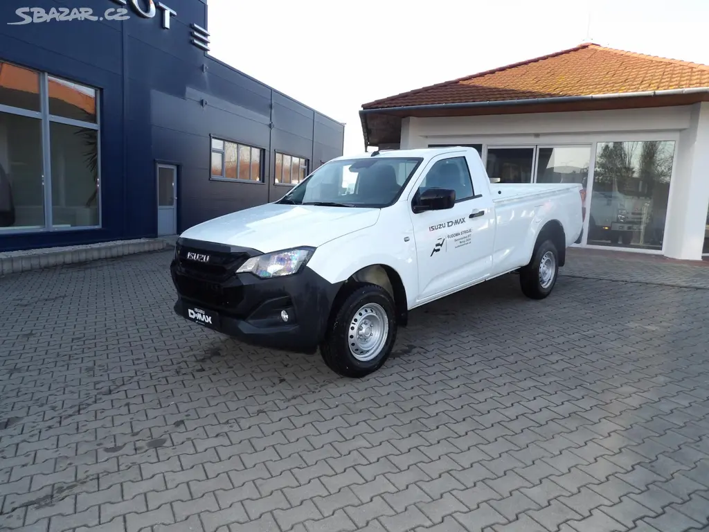 Isuzu D-Max, L 2.2L 163K 4x4 6st MT - fotka 5