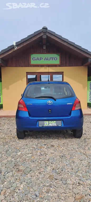 Toyota Yaris 1.0i 51kW ČR 44TIS.KM KLIMA - fotka 6
