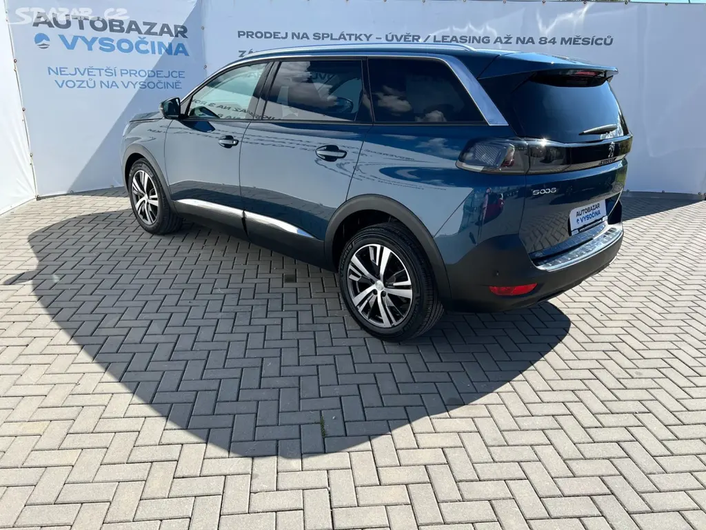 Peugeot 5008, 1.2PT 96kW! Allure! LED!7-míst - fotka 6