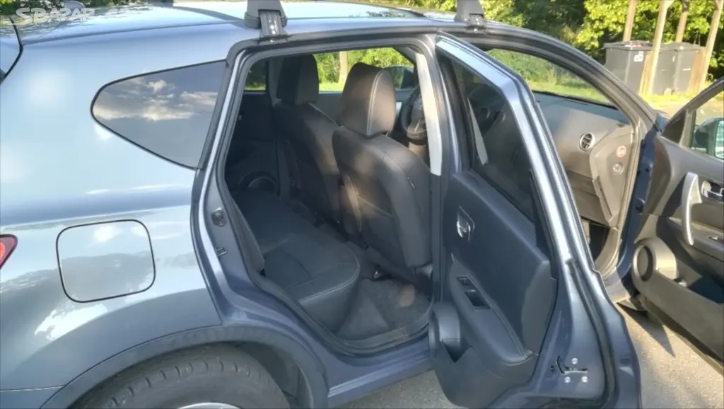 Nissan Qashqai 2,0 104 kW automat s 4x4 - fotka 4
