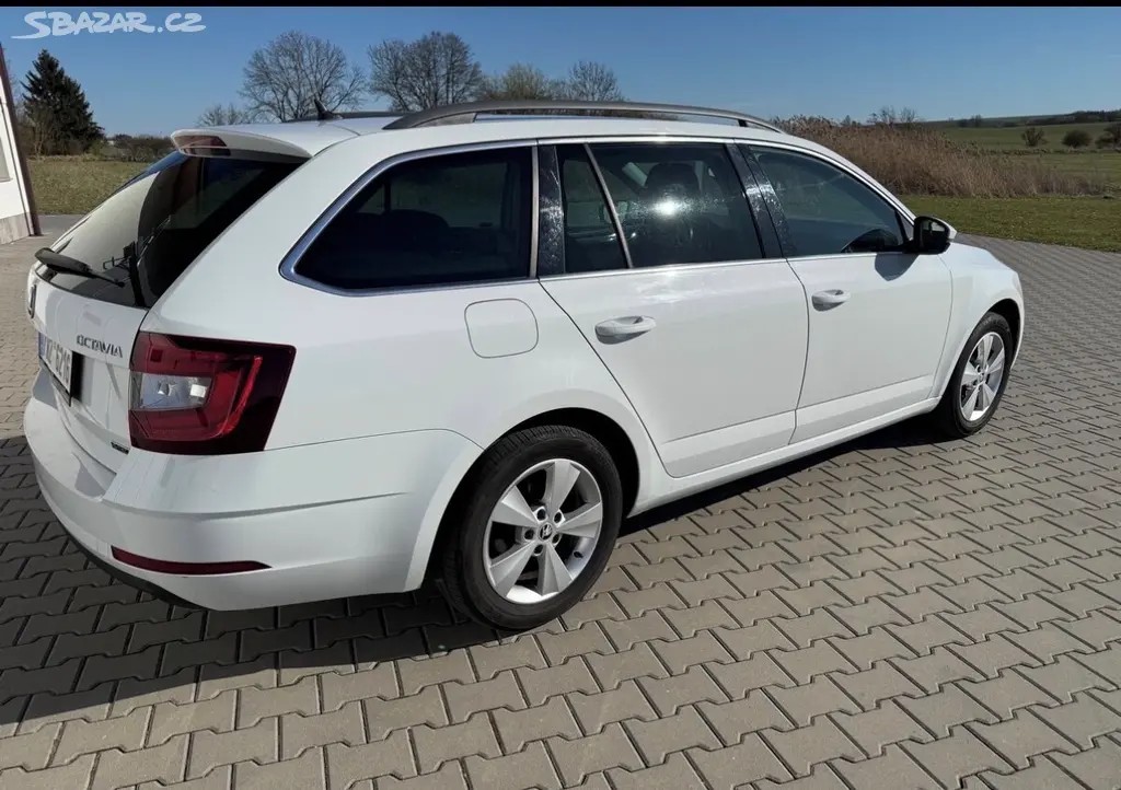 Škoda Octavia Combi 1.5 G-TEC (CNG) STYLE - fotka 5