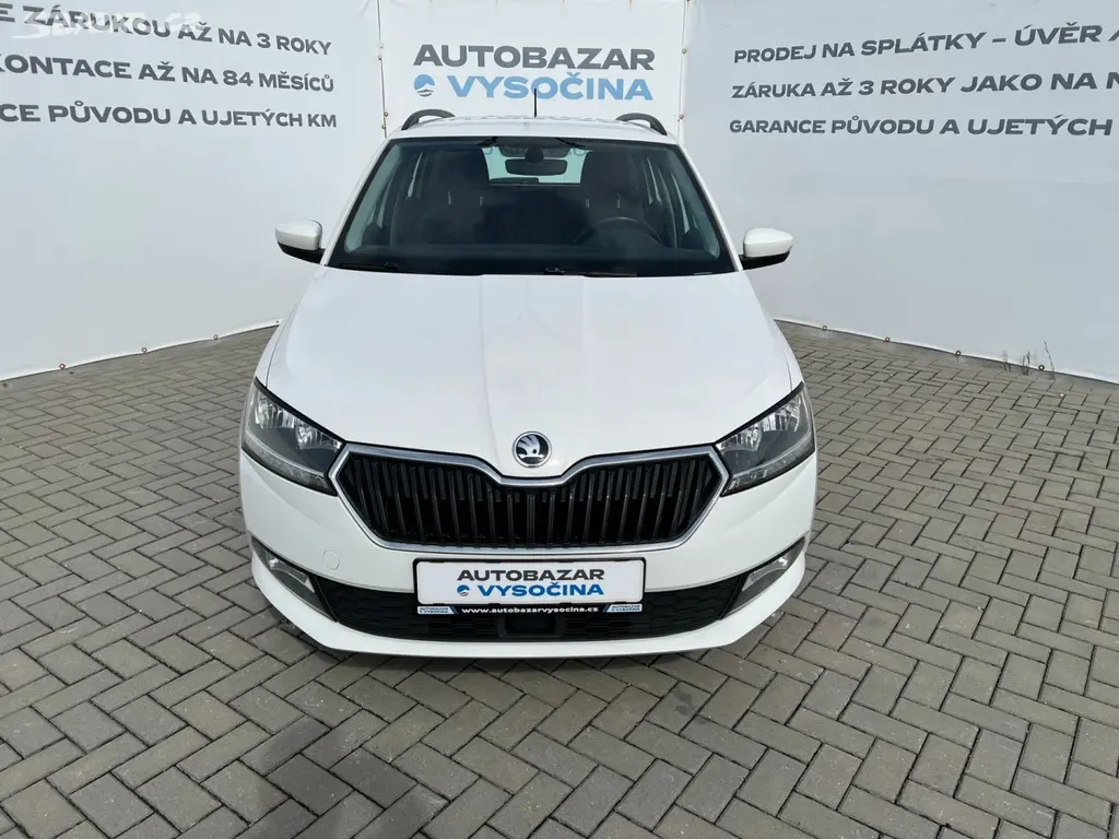 Škoda Fabia, Com.1.0TSi Tažné! Ambition+! - fotka 2